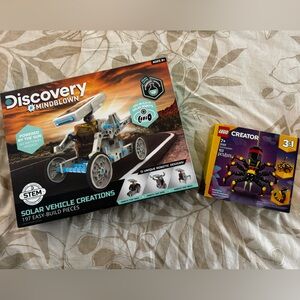 Children’s Stem Set- Discovery Robot and Lego 3 in the creations. New in Box